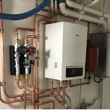 CV installatie door de Karweier in Antwerpen